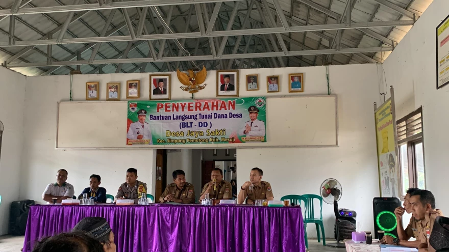 PENYERAHAN BANTUAN LANGSUNG TUNAI